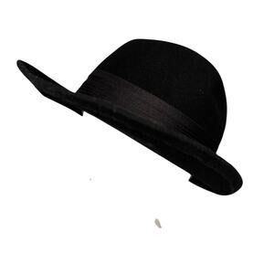 Vintage Betmar 100% Wool Felt Cloche Ladies Hat Black Church